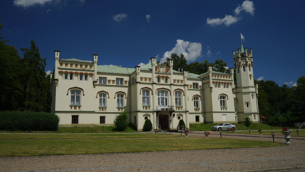 Pałac w Paszkówce